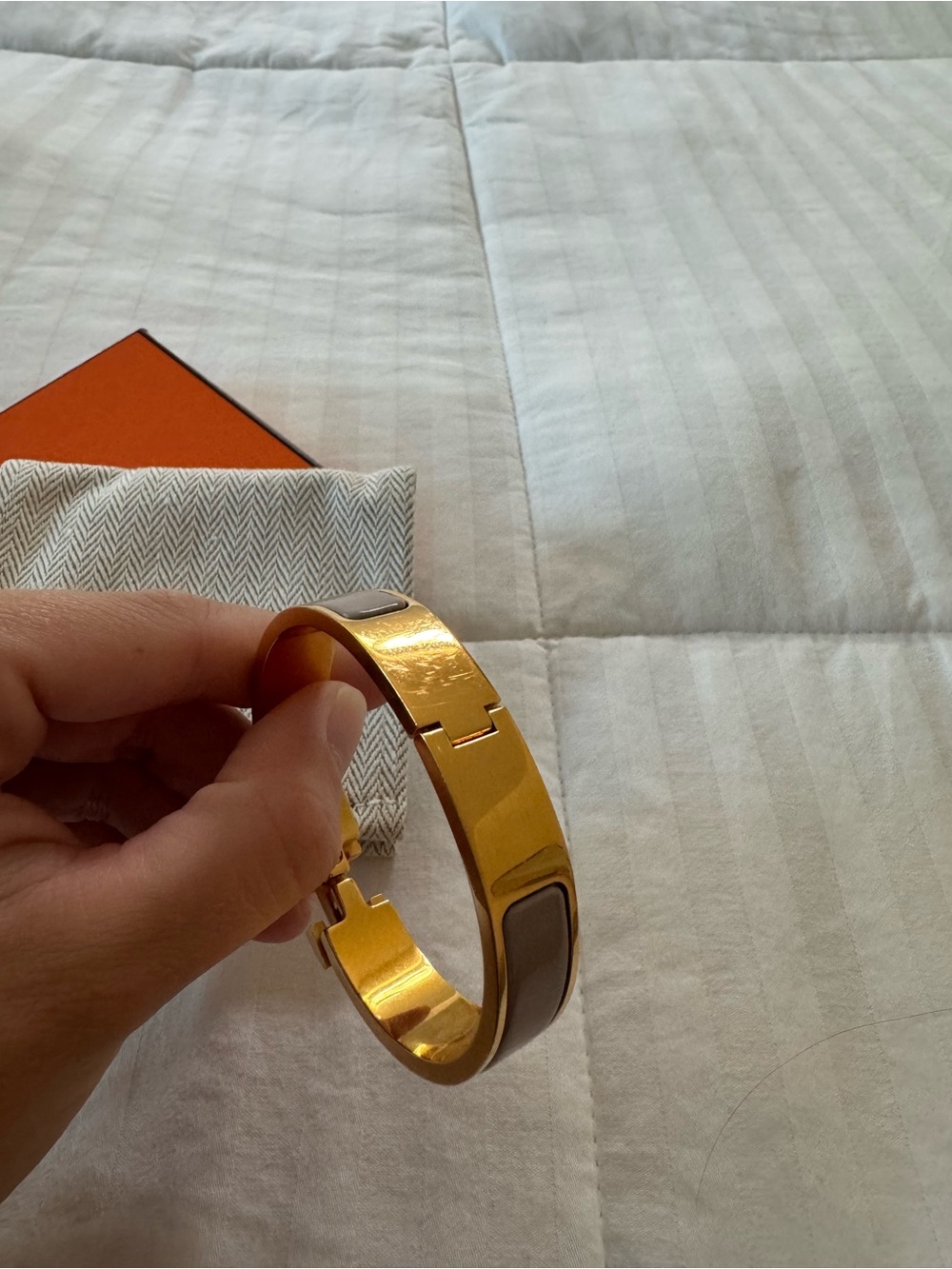Hermes Clic H Bracelet PM - Picture 7 of 7